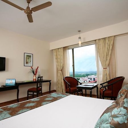 Hotel Oh Biz Premier At Leonia Hajdarabad Zewnętrze zdjęcie