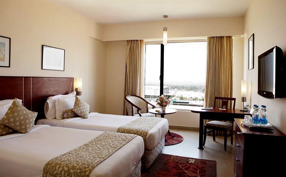 Hotel Oh Biz Premier At Leonia Hajdarabad Zewnętrze zdjęcie